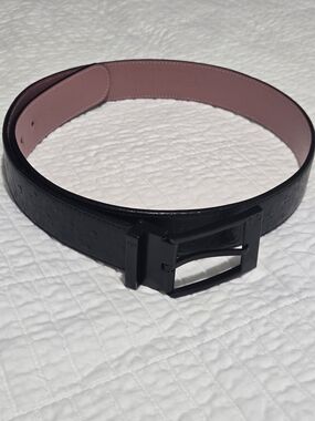 Men's Black Leather Belt with Pink Interior and Matte Black Buckle